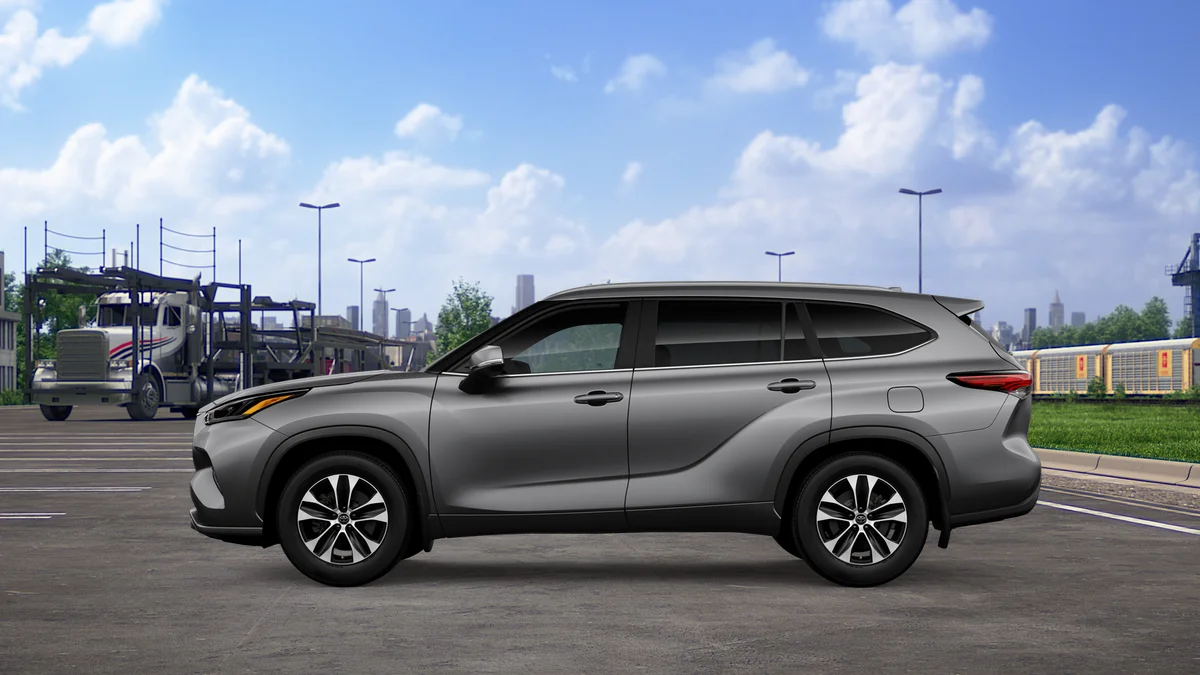 New 2026 Heavy Metal Toyota XLE image 4