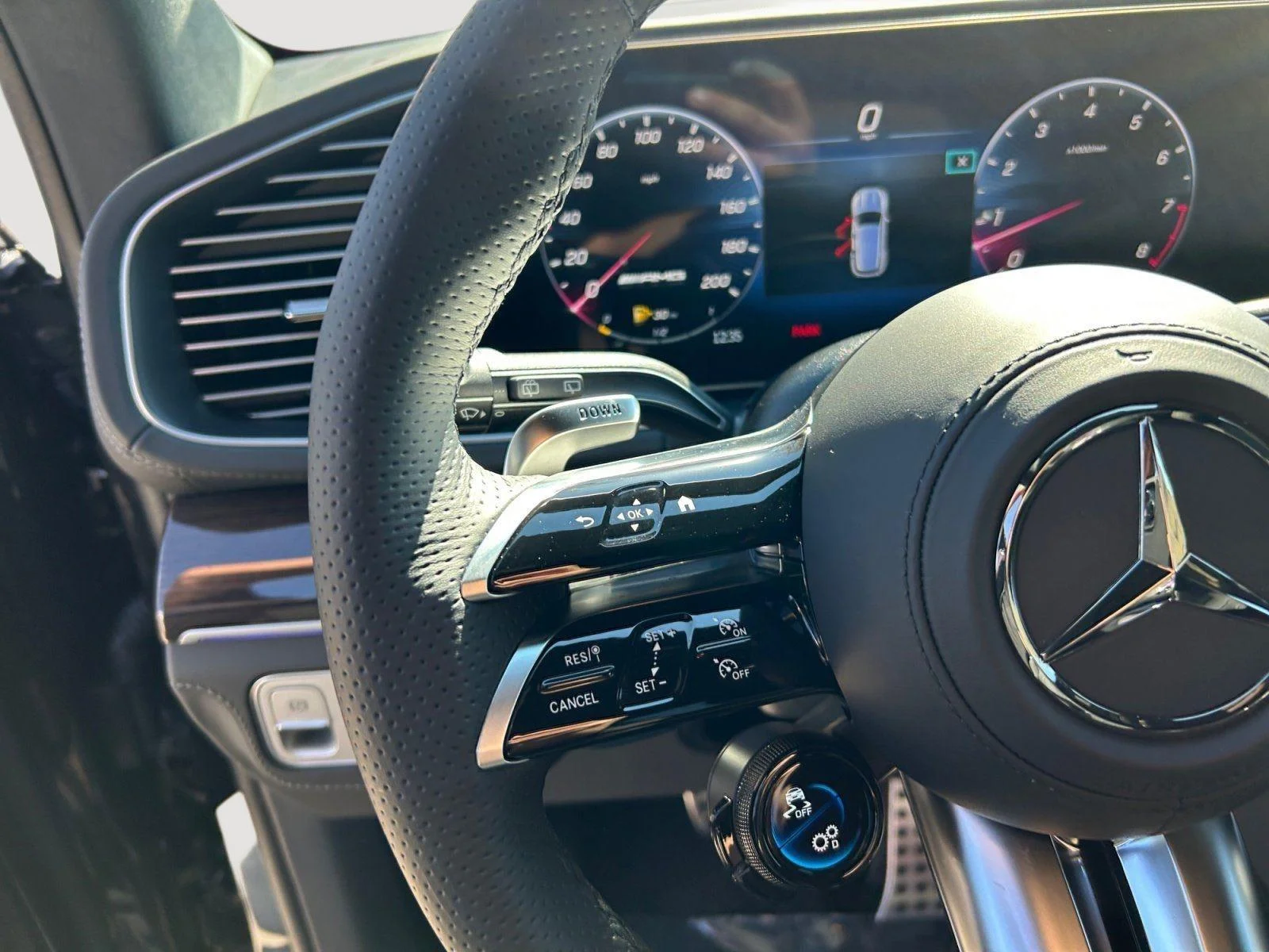 New 2026 Obsidian Black Metallic Mercedes-Benz AMG® GLE 63 S 4MATIC+ SUV image 19