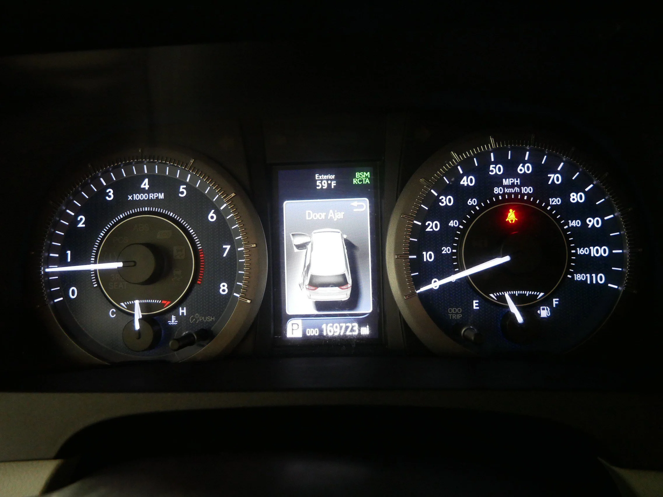Used 2018 Parisian Night Pearl Toyota XLE image 21