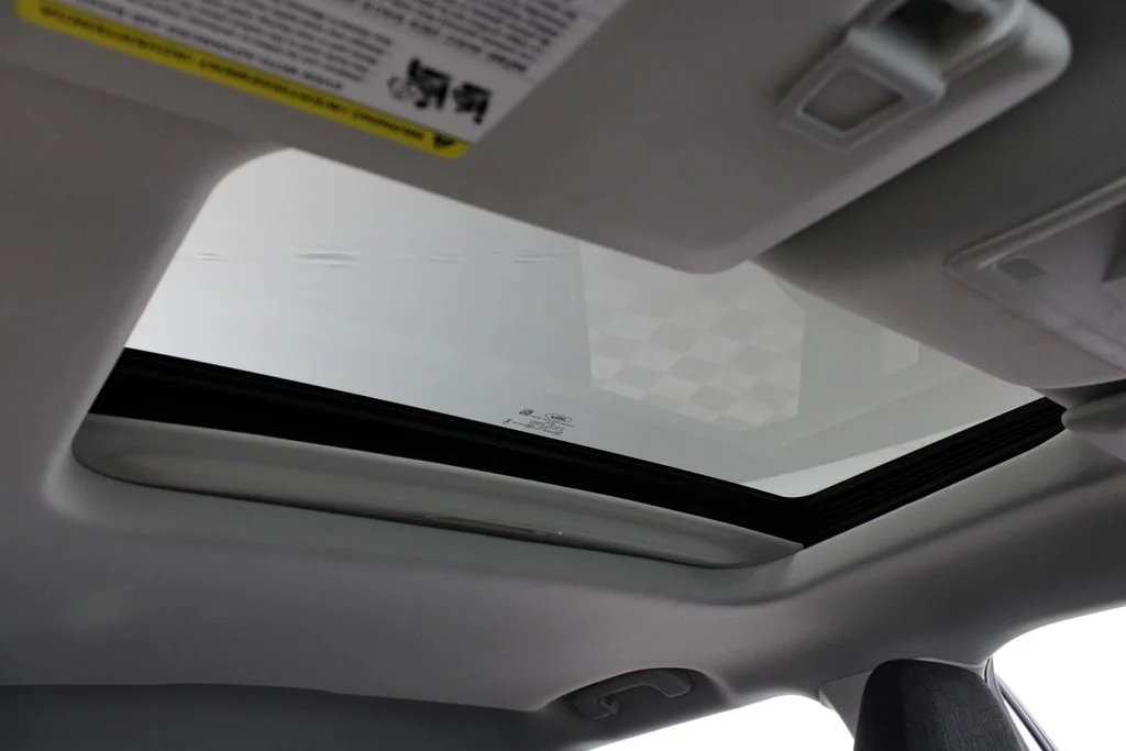 New 2026 Azure Gray Metallic Tri-Coat Ford XLT image 18