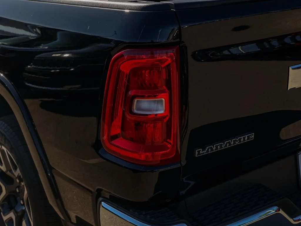 New 2026 Diamond Black Crystal Pearl-Coat Exterior Paint RAM Laramie image 6