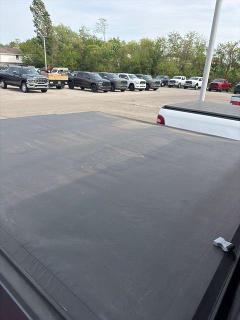 Used 2019 Gray Chevrolet LT image 6