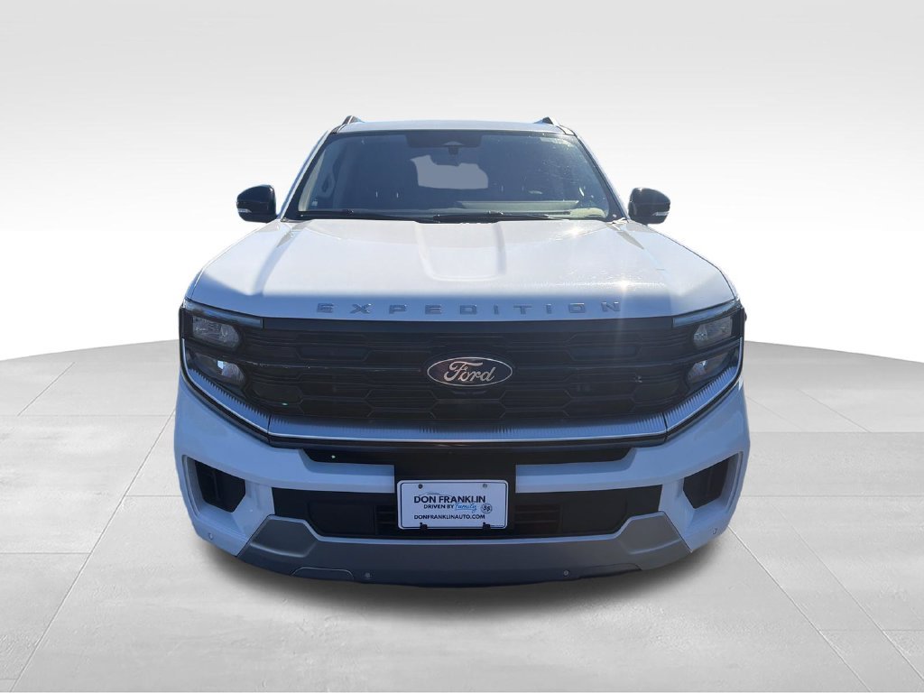 Used 2025 White Ford Platinum image 8