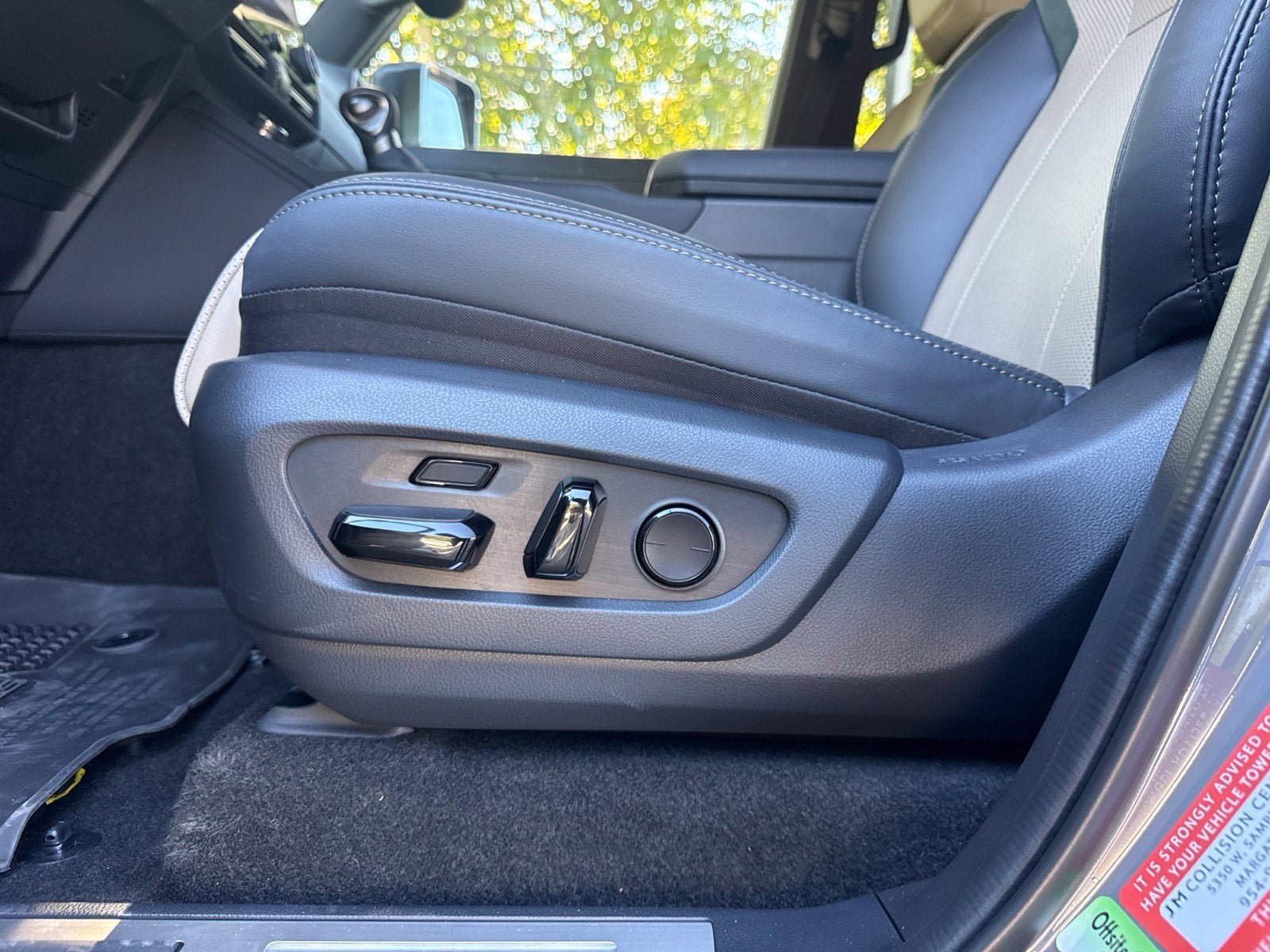 Used 2026 Bi-Tone Paint Lexus 550 Overtrail+ image 14