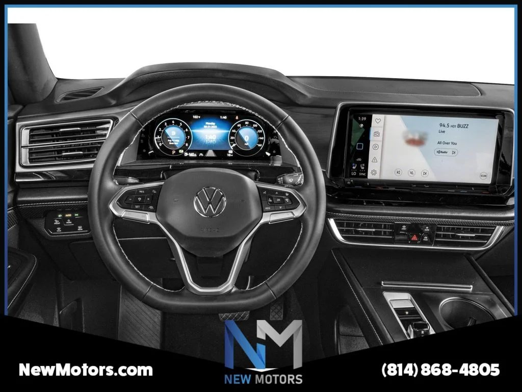 Used 2024 Silver Bird Metallic Volkswagen 2.0T SE w/Technology image 4