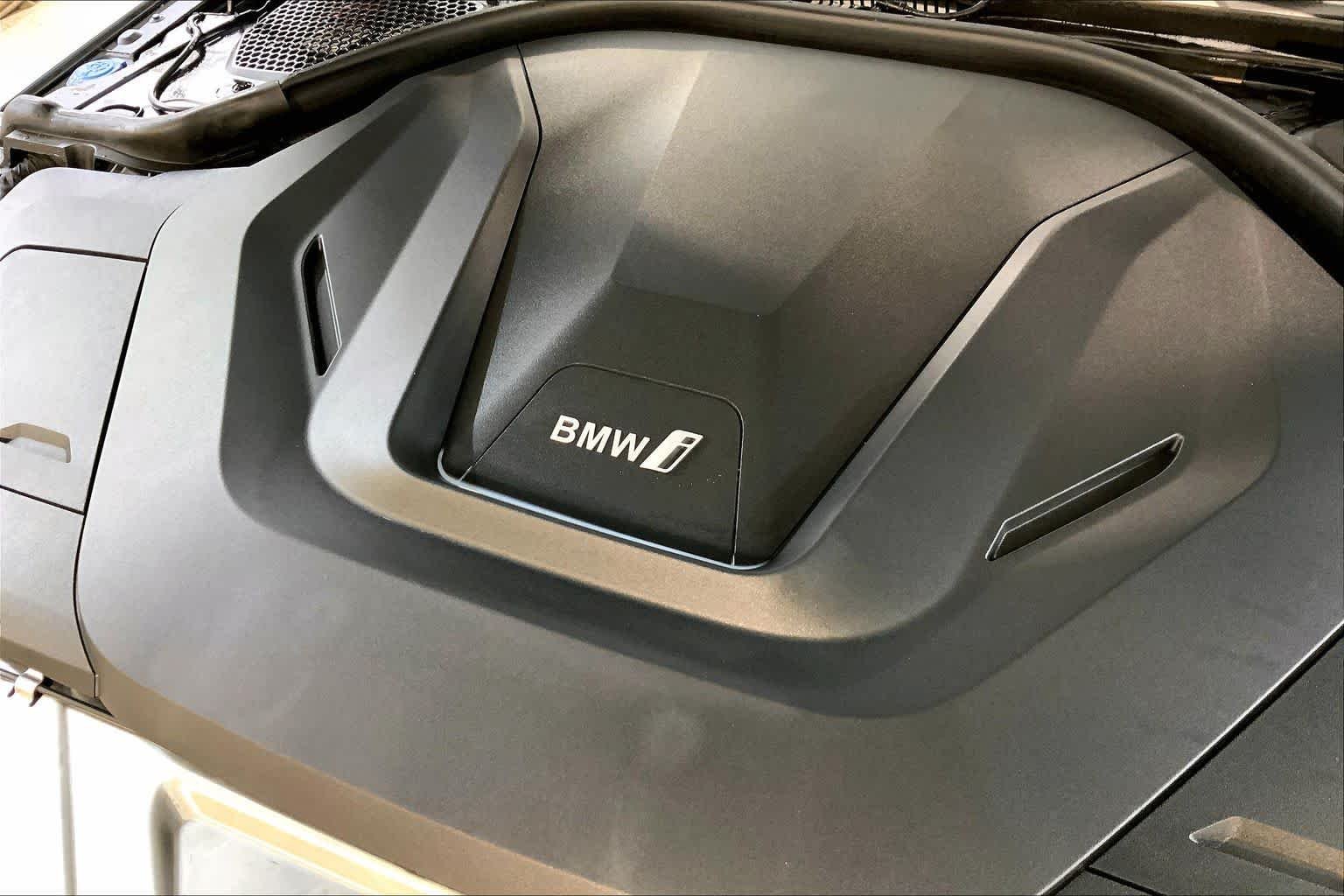 Certified Used 2024 Frozen Pure Grey II Metallic BMW M50 image 31