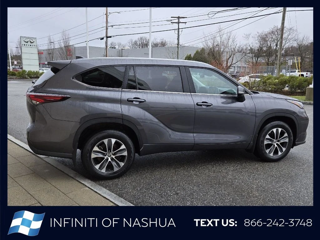 Used 2025 Gray Toyota XLE image 13