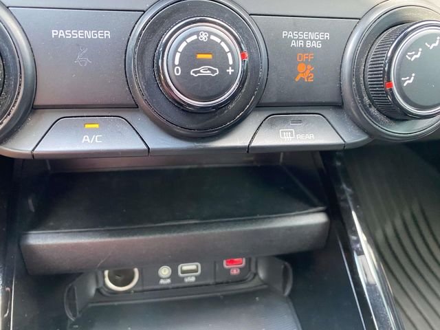Used 2021 White Kia GT image 30