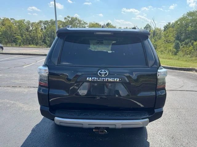 Used 2015 Attitude Black Metallic Toyota Trail image 4