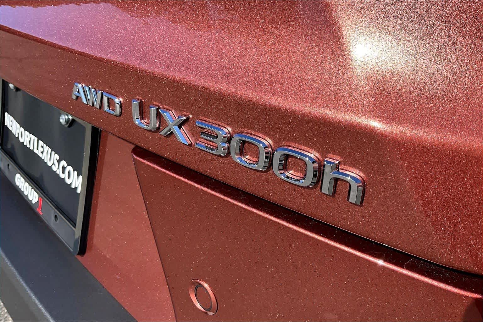 New 2026 Copper Crest Lexus Premium image 8