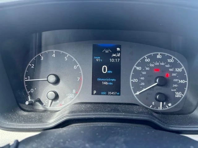 Used 2025 Black Toyota L image 10