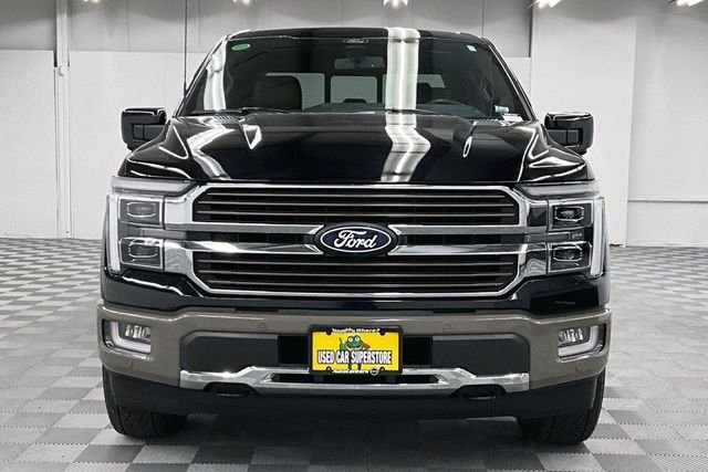 Used 2025 Agate Black Metallic Ford King Ranch image 4