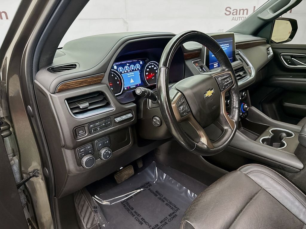Used 2021 Gray Chevrolet High Country image 9