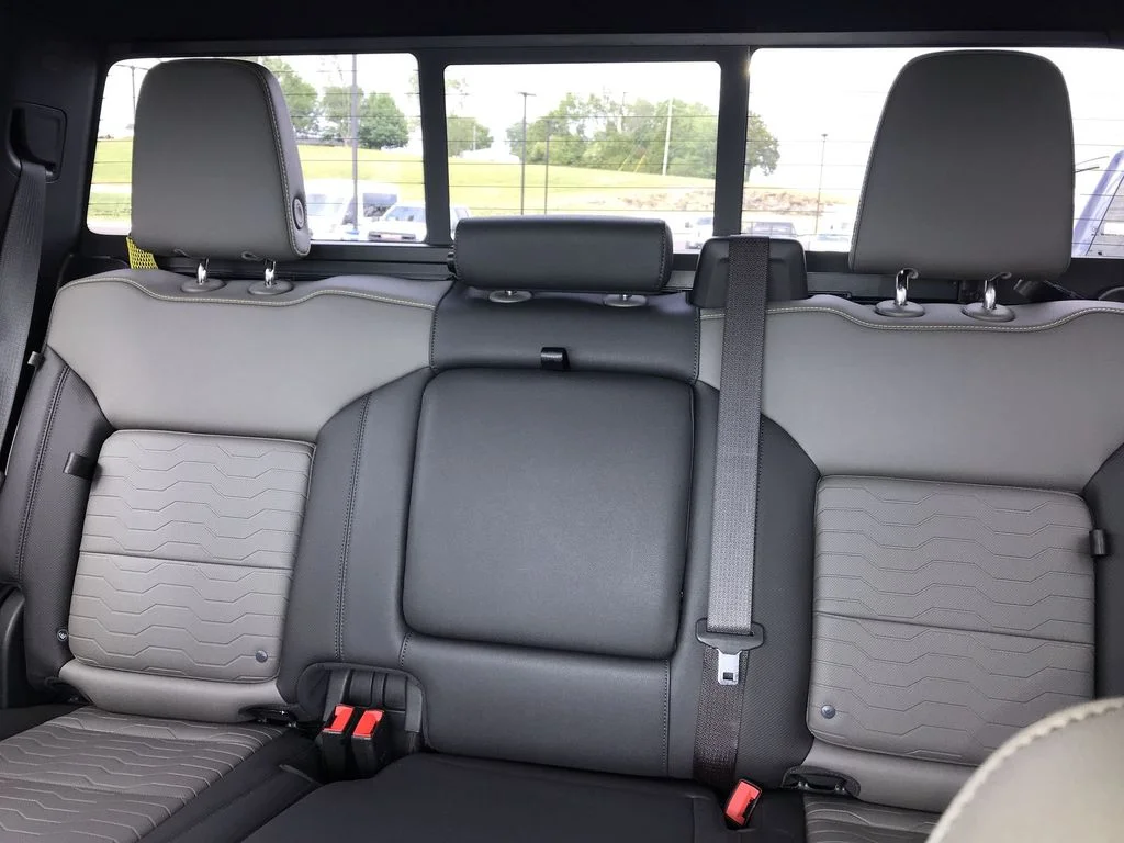 Used 2023 Gray Chevrolet ZR2 image 22