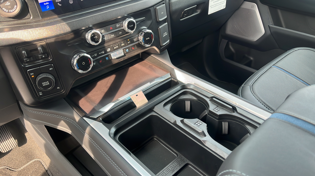 New 2026 Star White Metallic Tri-Coat Ford F-250® Platinum® image 21