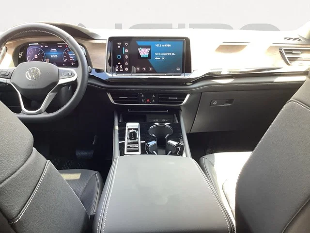 New 2026 Pure Gray Volkswagen 2.0T SE W/TECHNOLOGY image 14