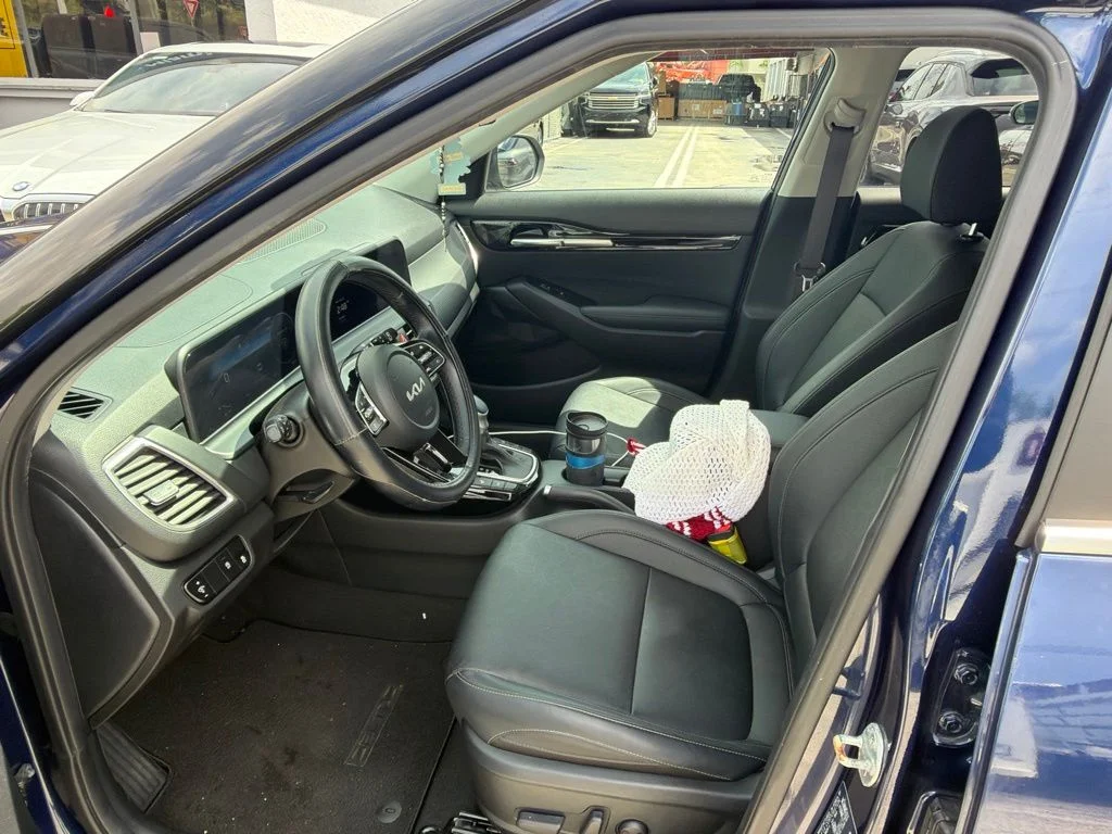 Used 2024 Dark Ocean Blue Kia EX image 7