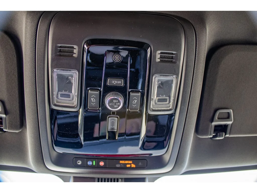 2026 Chevrolet Suburban Premier - Photo 62