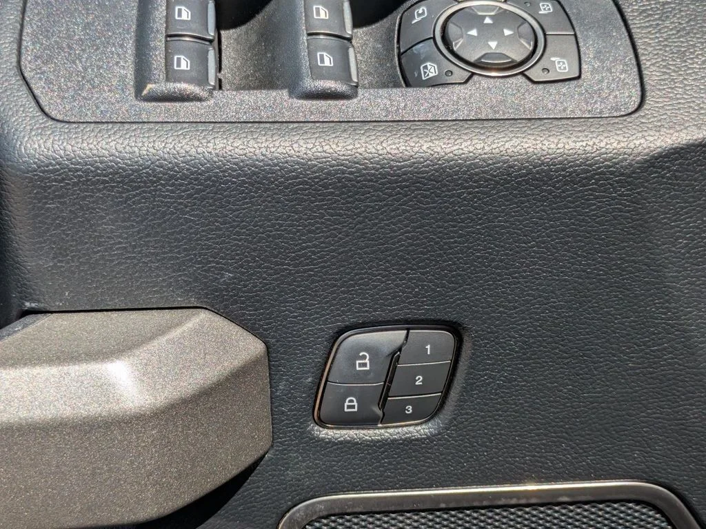 Used 2019 Gray Ford Raptor image 19