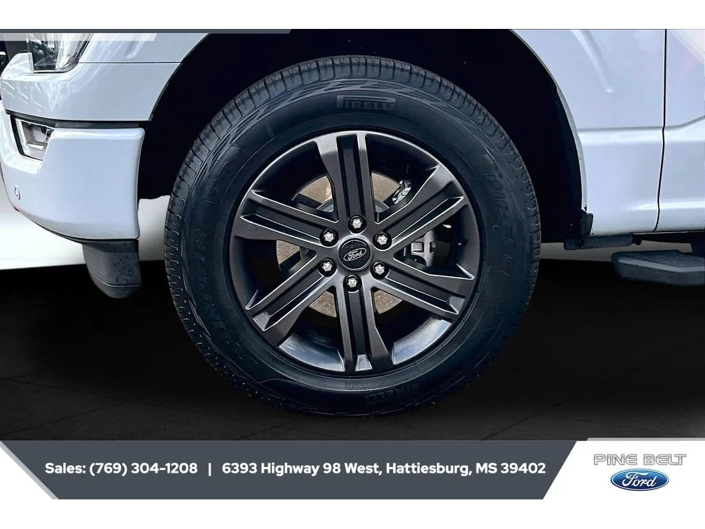Used 2022 Space White Metallic Ford XLT image 7