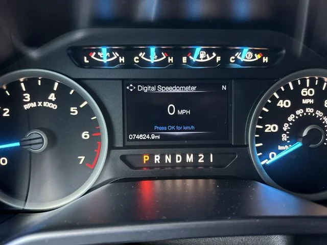 Used 2016 Gray Ford XLT image 16