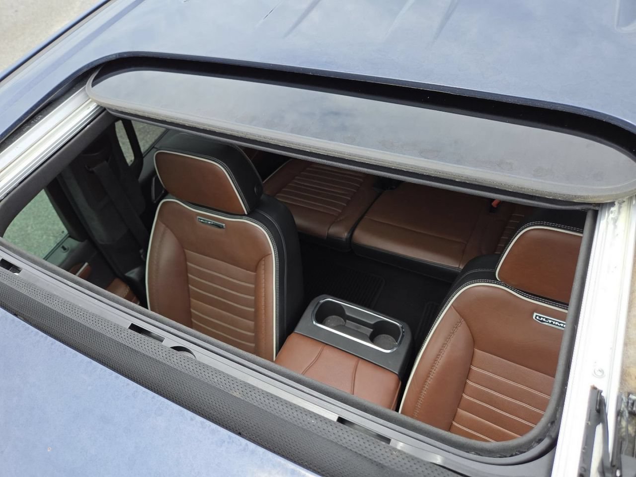 Used 2023 Pacific Blue Metallic GMC Denali Ultimate image 4