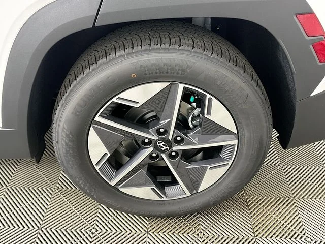 New 2026 White Hyundai SEL image 21