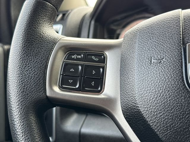 Used 2021 Silver Ram SLT image 28
