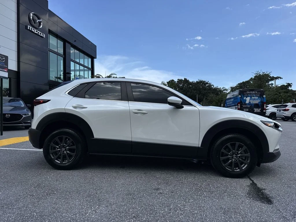 Used 2023 Snowflake White Pearl Mica Mazda 2.5 S image 23