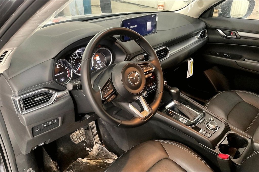 2025 MAZDA CX-5 - Image 13