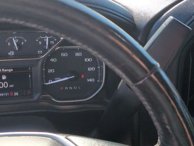 Used 2021 Blue GMC SLT image 25