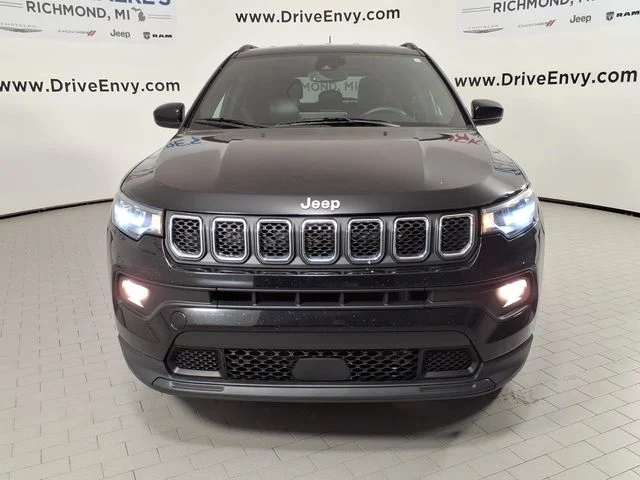 Used 2023 Jeep Compass Latitude Lux with VIN 3C4NJDFN5PT548005 for sale in Richmond, MI