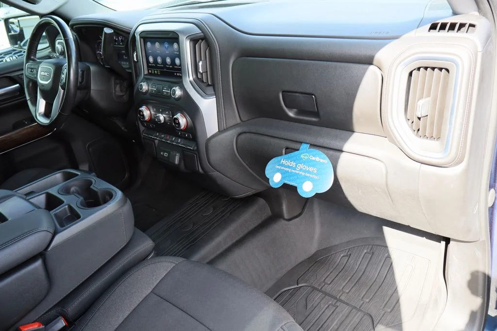 Used 2020 Blue GMC SLE image 27