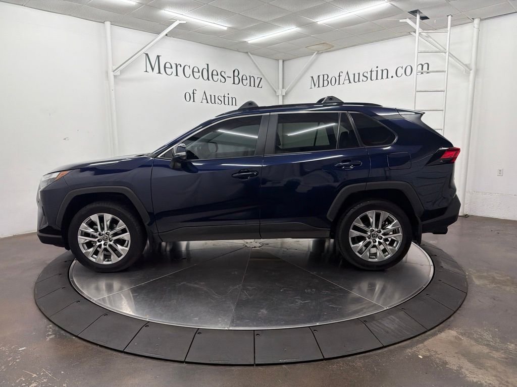 Used 2024 Blue Toyota XLE Premium image 4