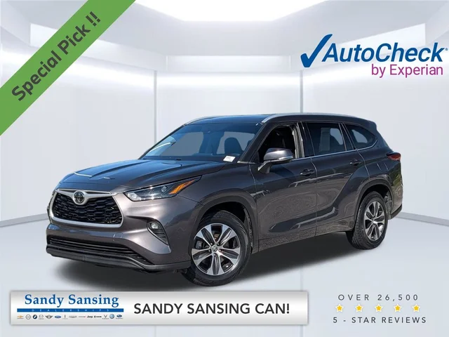 2022 Toyota Highlander XLE