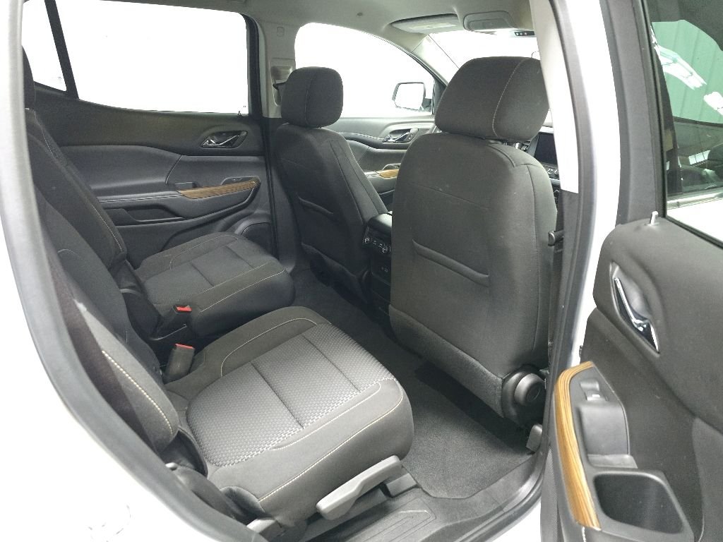 Used 2023 White GMC SLE image 17