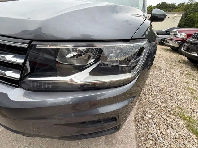 Used 2021 Gray Volkswagen  image 9