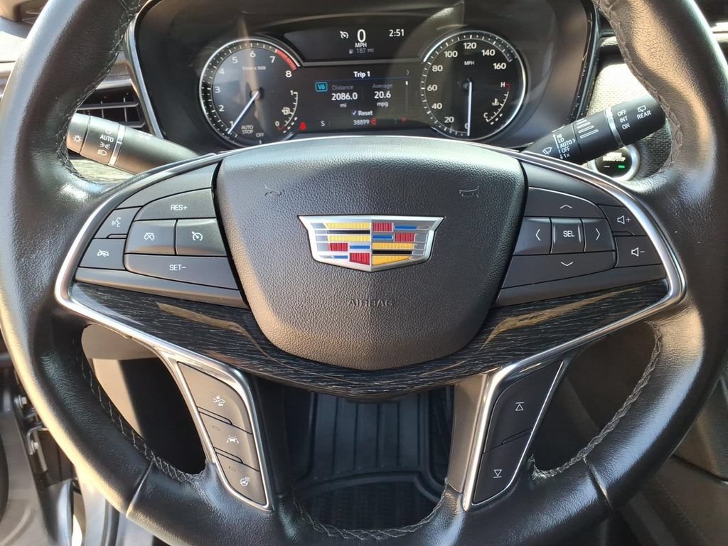 Used 2021 SATIN STEEL METALLIC Cadillac FWD Premium Luxury image 21