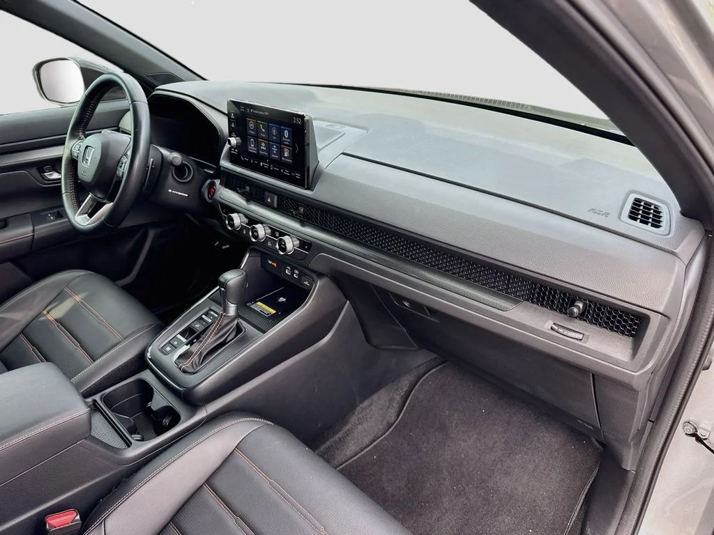 2025 Honda CR-V Sport-L - Photo 32