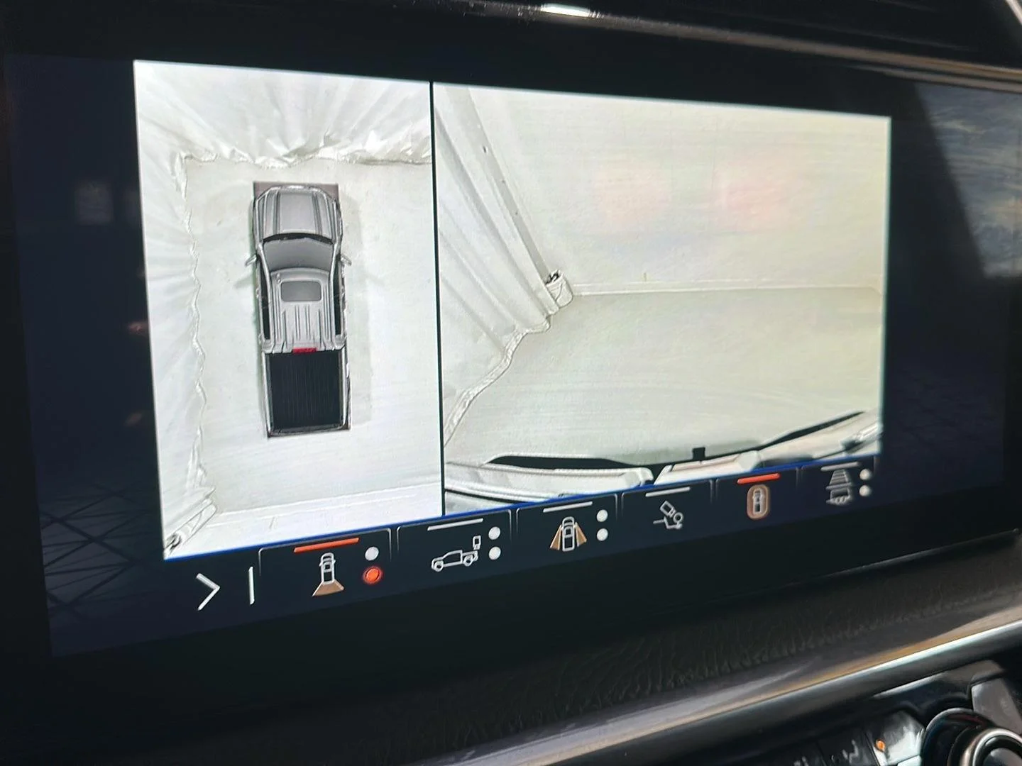 Used 2024 Sterling Metallic GMC Denali image 14