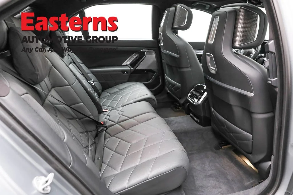 Used 2023 Gray BMW 740i image 27