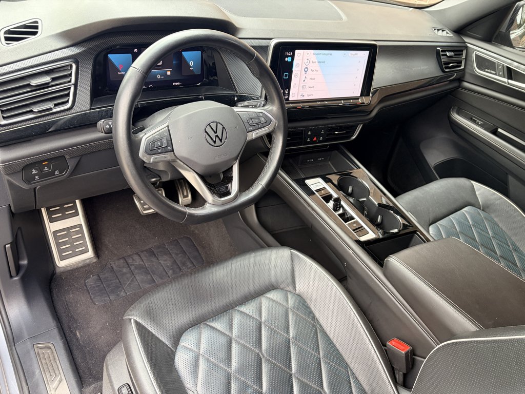 Used 2024 Silver Mist Metallic Volkswagen 2.0T SEL Premium R-Line image 12