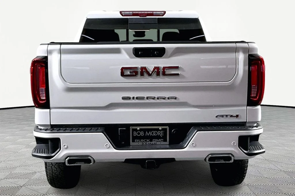 Used 2026 White GMC AT4 image 5