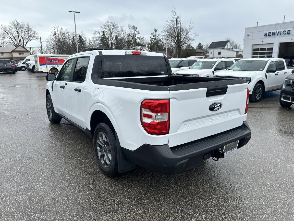 New 2026 White Ford XLT image 8