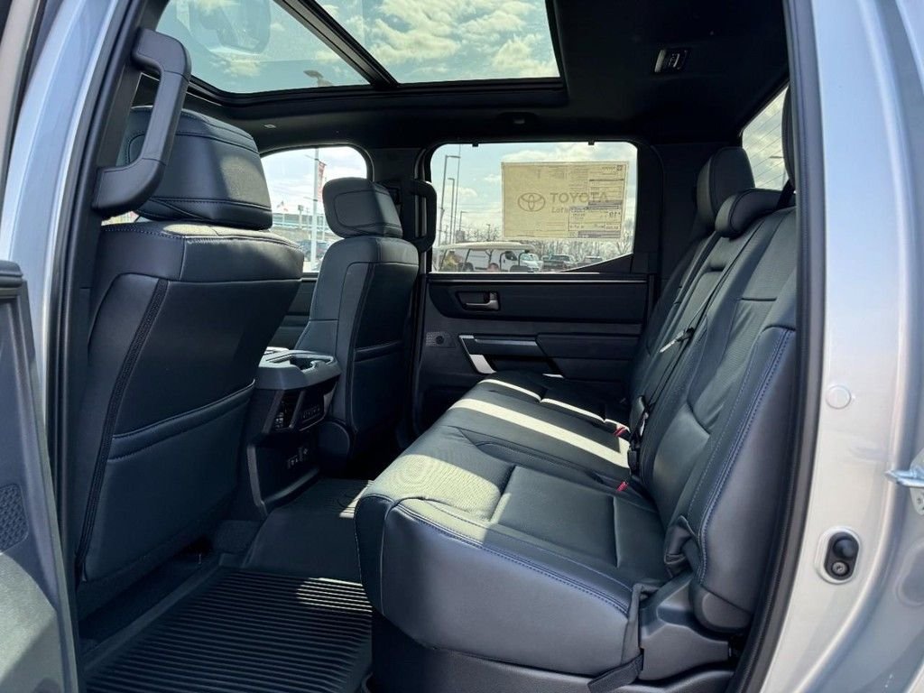2026 Toyota Tundra Platinum - Photo 9