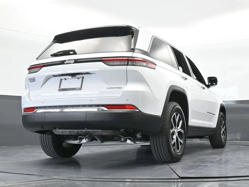 Used 2024 White Jeep Limited image 65