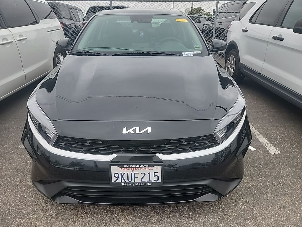 Used 2024 Black Kia LXS image 2