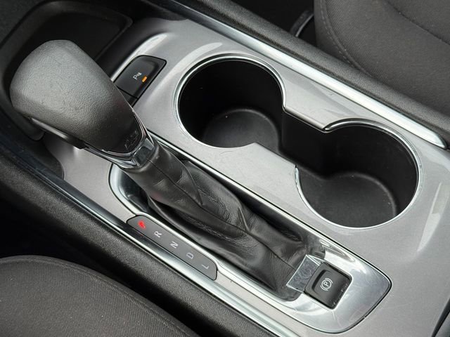 Used 2024 Summit White Chevrolet 1LT image 14