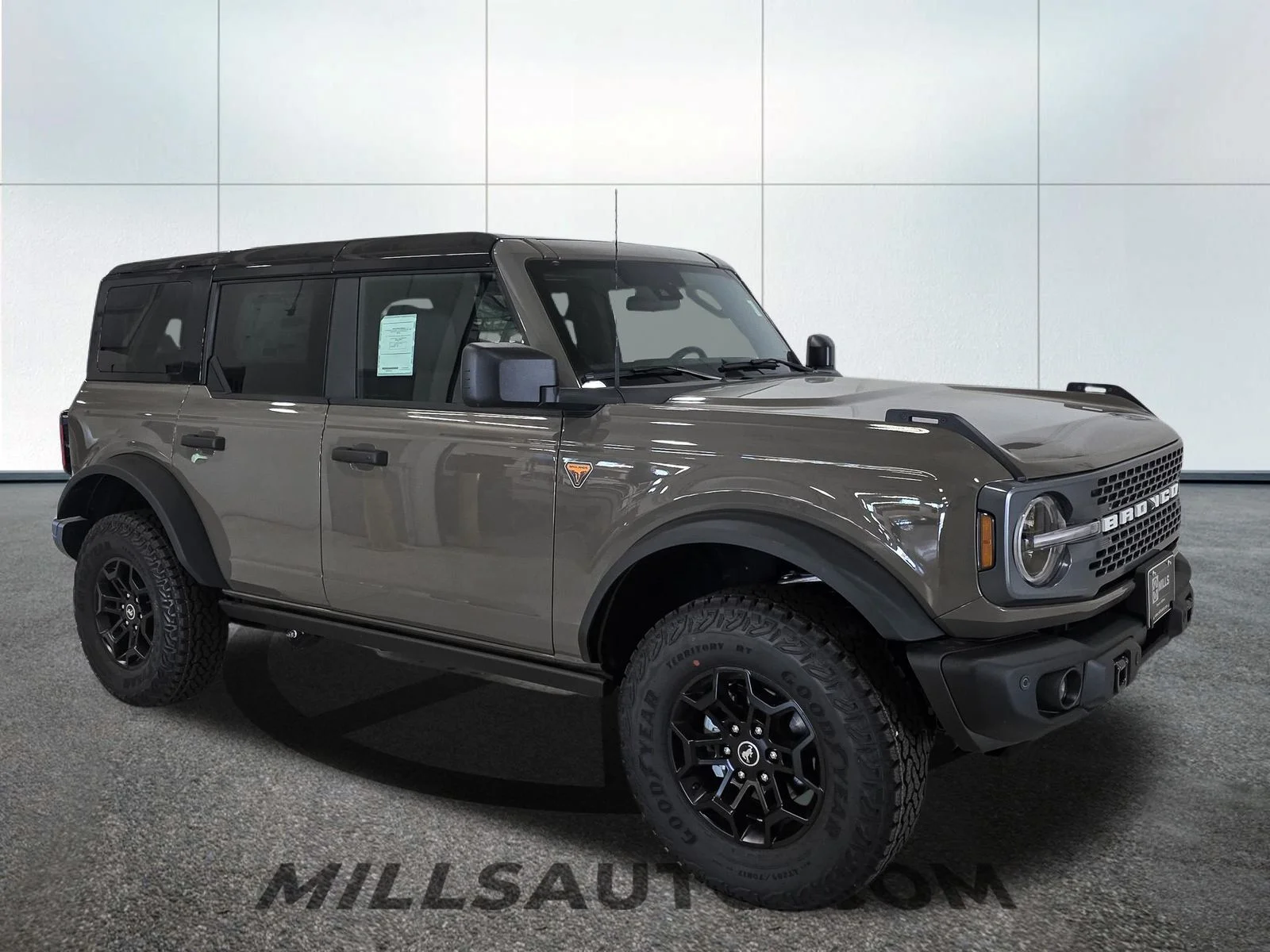 New 2026 Marsh Gray Ford Badlands® image 10