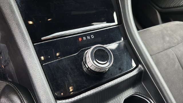 Used 2023 Gray Jeep Altitude image 29